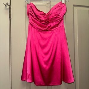Runaway the Label Havanna hot pink mini dress